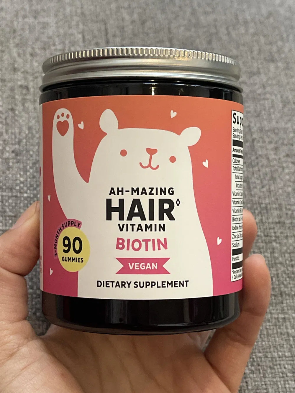 Cuido cabello, piel y uñas sin llenar mi baño de productos